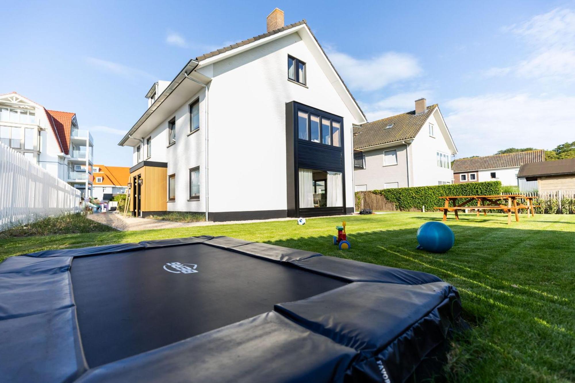 Huswell - Cozy Family Home Steps From The Sea Cadzand Exteriér fotografie
